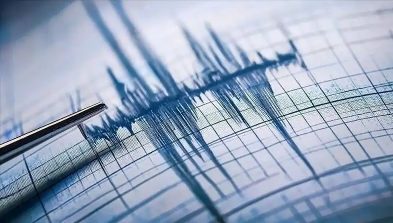 Ege’de Sarsıcı Bir Gelişme: 3.3 Büyüklüğünde Deprem Meydana Geldi