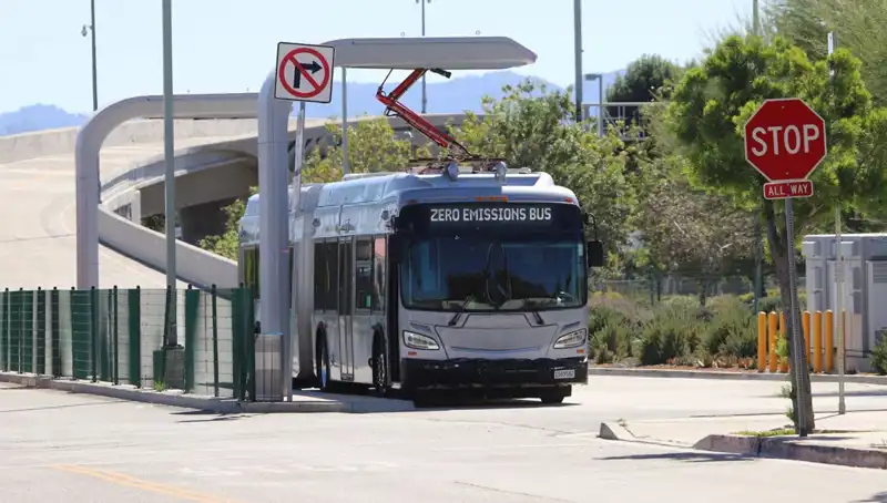 Avrupa'da Elektrikli Otobüs Sayısı Patlıyor: Yeni Yasalar Etkili Oluyor
