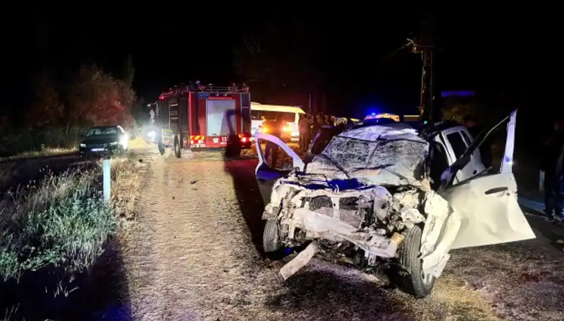 Ciple Traktör Çarpıştı: 5 Yaralı, Kaza Anına Tanıklık Edenler Şokta!