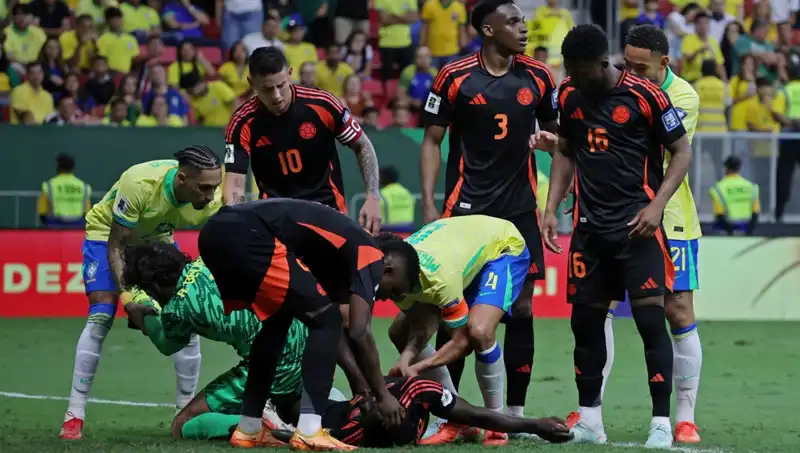 Galatasaraylı Davinson Sanchez'in Korkunç Kazası: Bilinç Kaybıyla Sonuçlanan Anlar