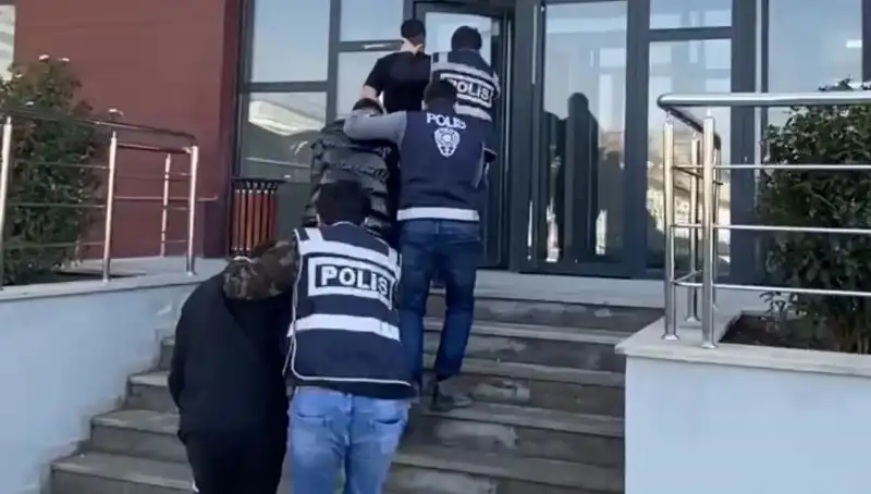 Korsan Taksi Saldırısı: Gaspçılar Sıra Dışı Bir Planla Müşteri Avladı