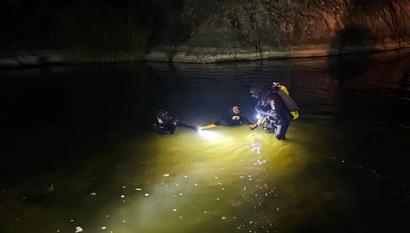 Çaya Düşen Kızını Kurtarmak İsterken Boğulan Baba: Dram Dolu Bir Hikaye