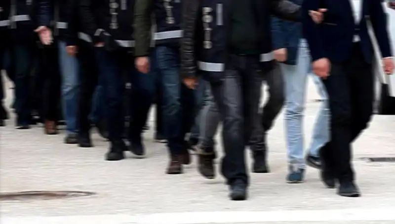 Sosyal Medyada "Balkız" Tuzağı: Kadın Profiliyle Yapılan Gasp Olayı