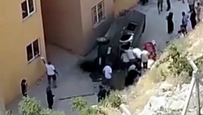 Kahramanmaraş'ta Feci Kaza: Bir Aracın Çarpması Sonucu 3 Kişi Hayatını Kaybetti