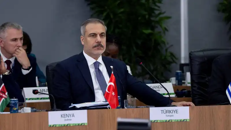Yapay Zeka Tahakküm Aracı Olmasın: Bakan Fidan BRICS Zirvesinde Uyardı