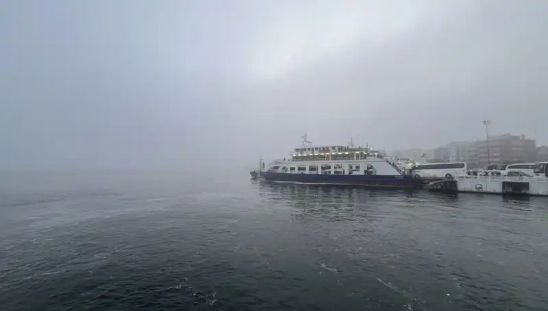 Çanakkale Boğazı’nda Yoğun Sis Nedeniyle Gemilere Geçiş Yasağı Getirildi!