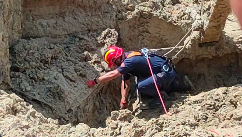 Silivri'deki Göçükte Cansız Bedeni Bulundu: Operatör Son Yolculuğuna Uğurlanıyor