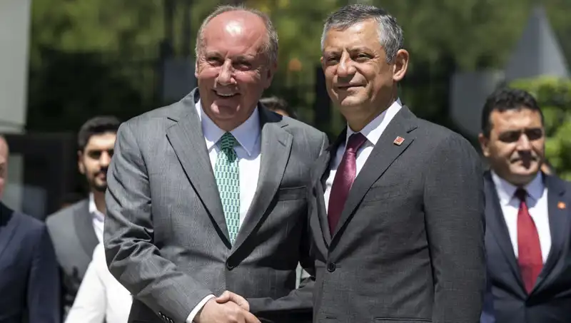 Özgür Özel, Muharrem İnce'ye Sürpriz "Geri Dön" Çağrısı Yaptı