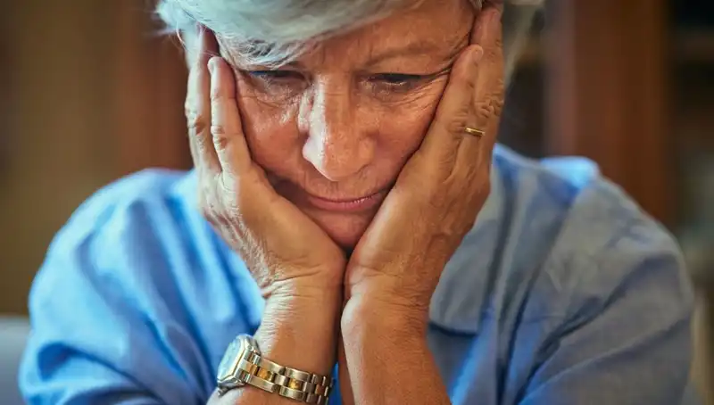 40’lı Yaşlarda Alzheimer: Stresin Gizli Etkileri Üzerine Yapılan Çarpıcı Araştırma