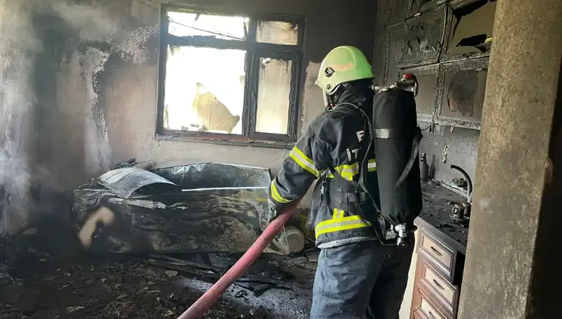 Mutfağı Kül Eden Korkunç Yangına Tanıklık Edin!