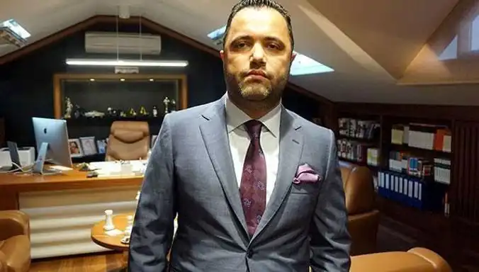 Rezan Epözdemir’in Tutuklanma Süreci: Kimdir ve Neler Yaşandı?