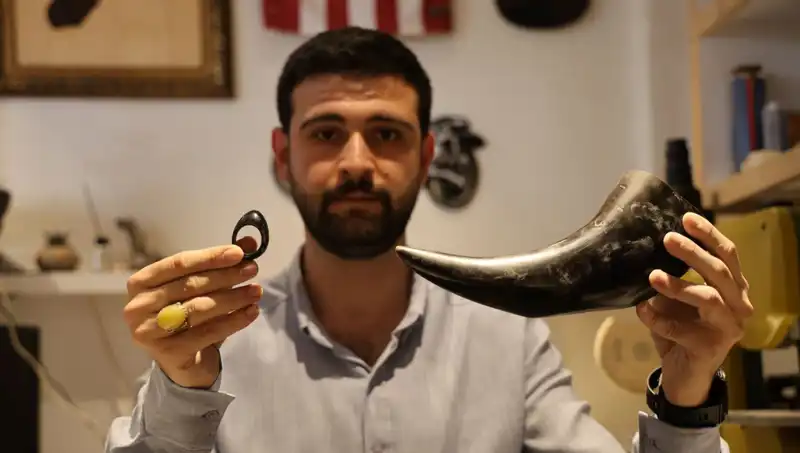 Türk Savaşçıların Efsanevi Ekipmanı: Manda Boynuzundan Yapılan Kalkanlar