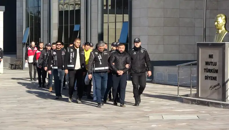Balyozla Kavgaya Karışan Şüpheliler Şaşırtan Şekilde Serbest Bırakıldı