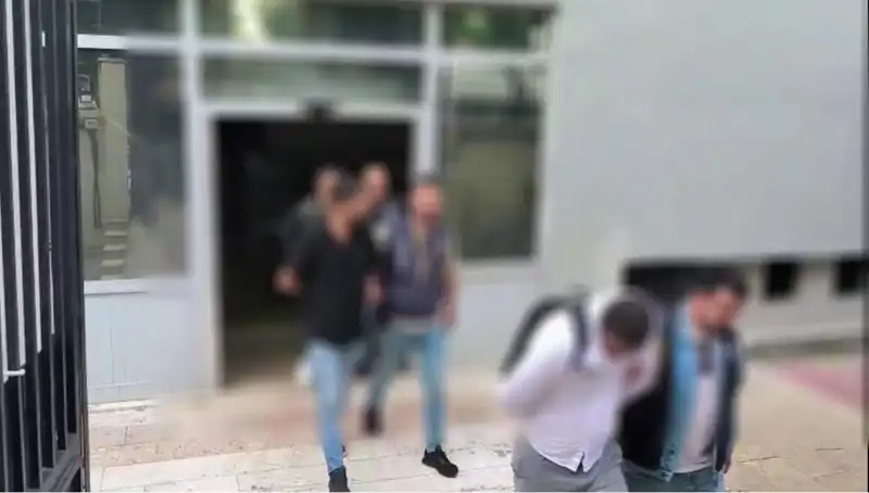 Milyonlarca Lira Vurgun: Sahte Yatırım İlanı ile 6 Kişi Tutuklandı