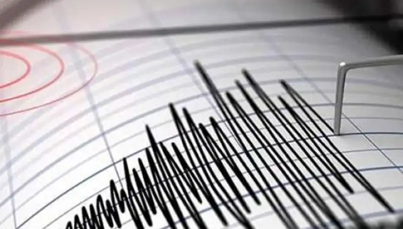 Sındırgı'da Şok Eden Deprem: 4.3 Büyüklüğündeki Sarsıntı Halkı Korkuttu