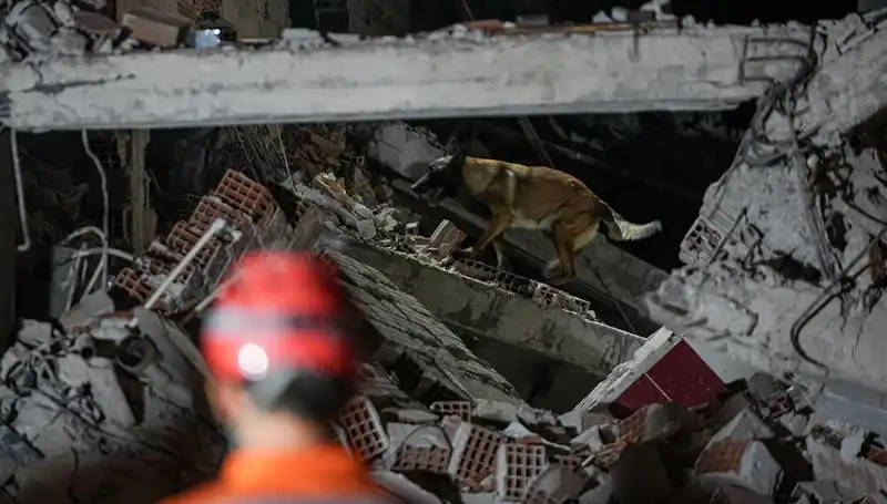 Sındırgı'da Deprem Sonrası Artçı Şoklar: 100'ü Geçti!