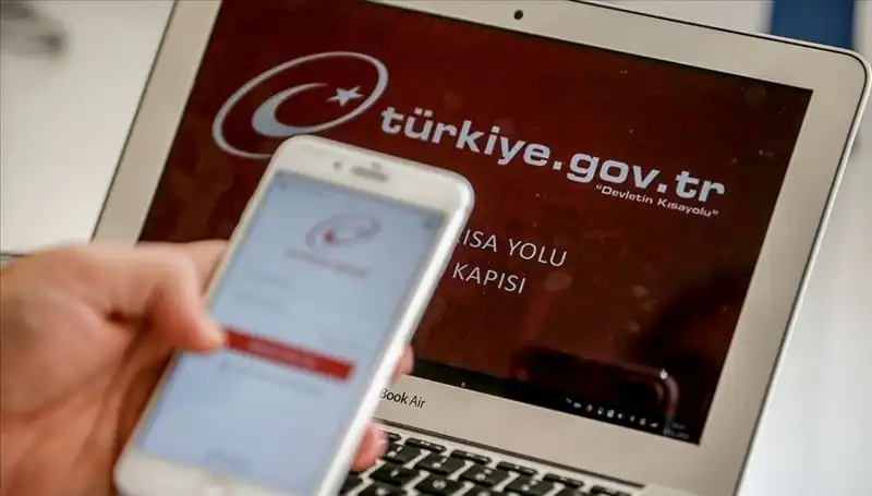 E-Devlet ile 8 Binin Üzerinde Hizmet; Bakan Kacır'dan Önemli Açıklamalar