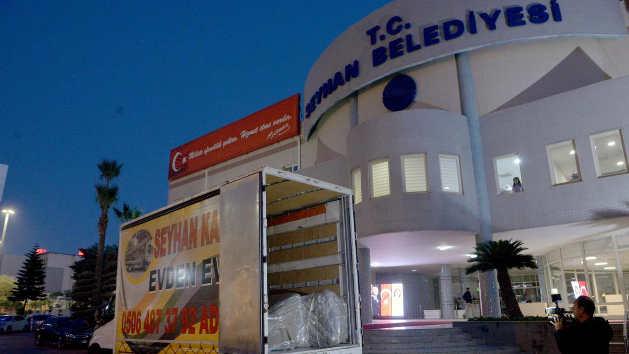 Seyhan Belediyesine Mali Sorunlar Devam Ediyor!