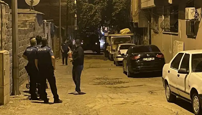 Polisiye operasyon: Silahlı çatışmada suçlu bacaklarından vurularak yakalandı
