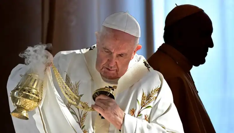 Yeni Papa Seçim Sürecine Dair Bilgiler ve En Şanslı Adaylar