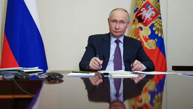 Putin'in Esad'ı Suriye'de Tutma Stratejisi ve Sonuçları