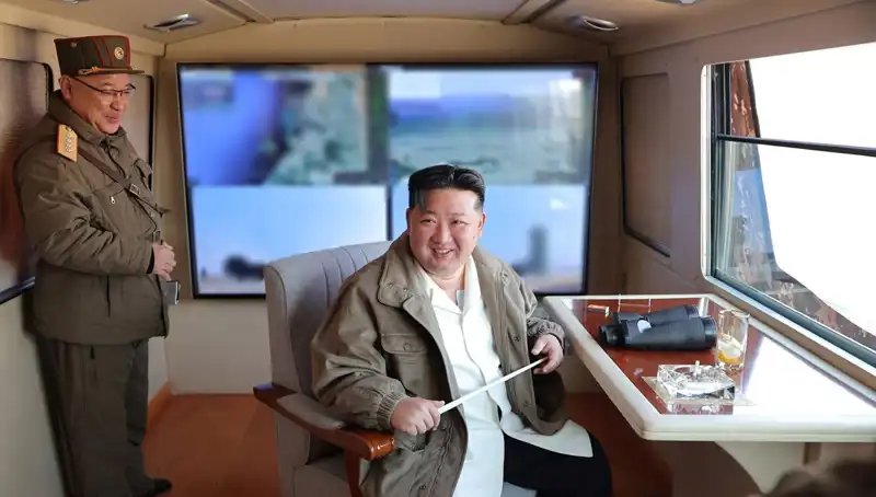 Kim Jong Un'un Yeni Uçaksavar Füze Testi: Askeri Güçte Son Nokta mı?