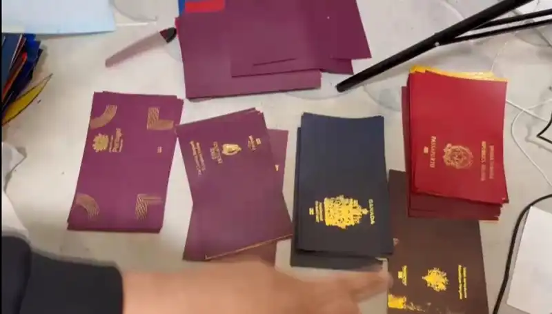 Sahte Belge Dünyasına Darbe: Pasaport ve Vize Operasyonu Gerçekleşti