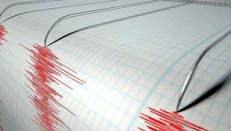 Bozcaada'da 3.9 Büyüklüğünde Deprem: Adada Hayat Nasıl Etkilendi?