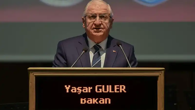Milli Savunma Bakanı Güler'den Çarpıcı Açıklamalar: Silahların Koşulsuz Teslimi Bekleniyor!