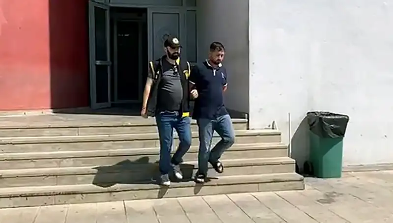 Başkomiser Kadir Tiyatro Oyunu, Alışveriş Merkezinde Kapılarını Kapatıyor!