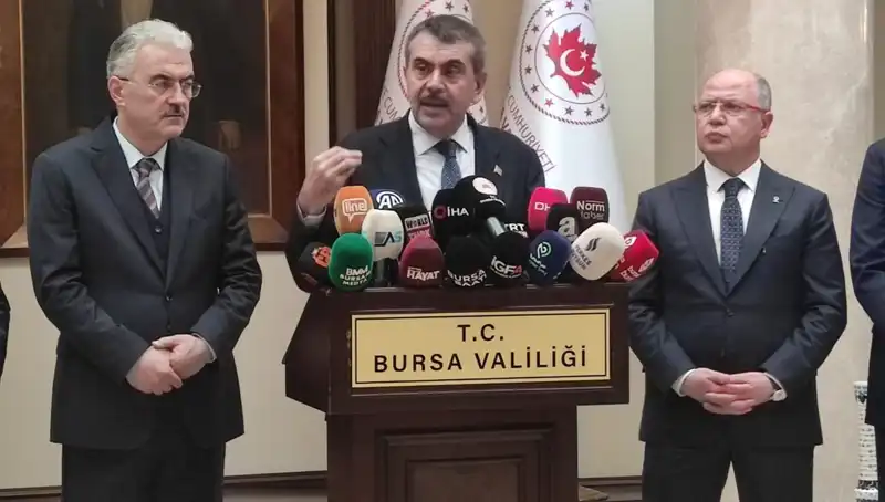 Bakan Tekin'den Protestoculara Şok Uyarı: Yaptırım Süreci Başlıyor
