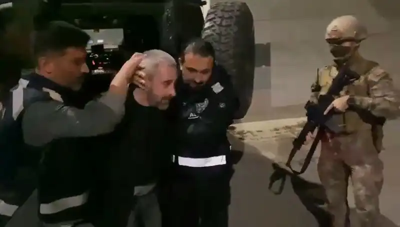 Kardeş Katili Aydınlatıldı: 213 Saatlik Güvenlik Kamerası Görüntüsü İnceleme Sonuç Verdi