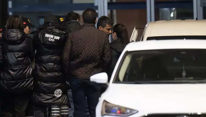 Sosyal Medya Fenomenleri Dilan Polat ve Engin Polat Uyuşturucu Suçlamasıyla Gözaltında