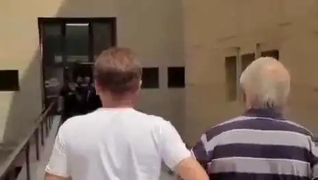 Bursa'da 80 Yıl Hapis Cezası Olan Zanlı, Polisi Kandırarak Yakalandı