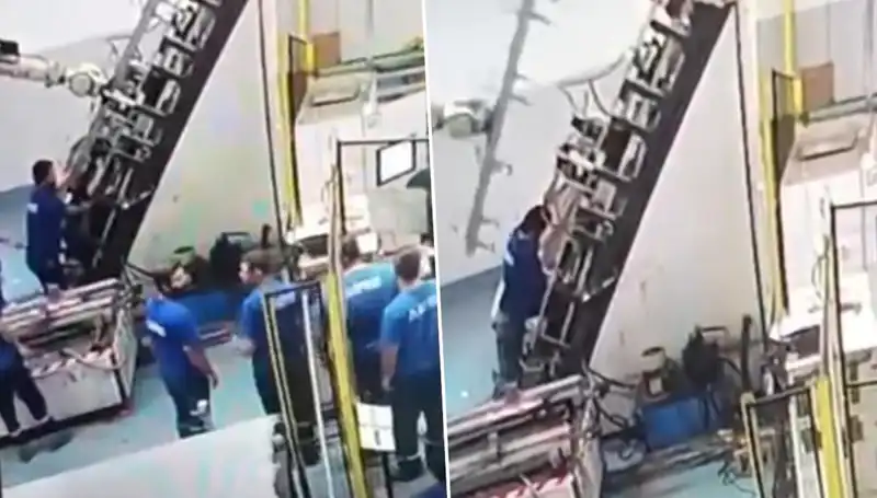 Fabrikada Şok Edici Olay: Makine Çalışanın Sırtına Saplandı!