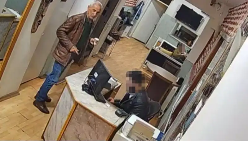 Özgür Özel'e Saldıran Selçuk Tengioğlu'nun Şok Edici Son Görüntüleri!